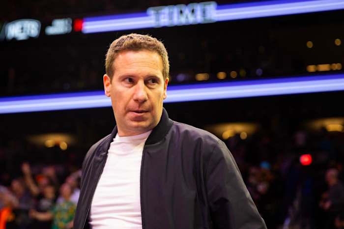 Mat Ishbia has the potential to make quite the impression with the Suns should he make a move immediately after taking ownership of the franchise.